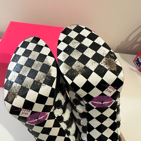 Original Betsey Johnson Florina heels - Picture 3 of 4